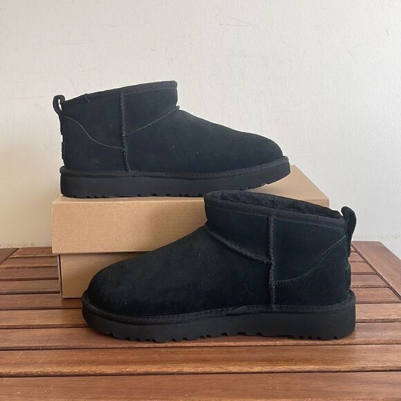 UGG Classic Ultra Mini Chopd Booties Black US Women Size 7/UK 5/EU 38 - Picture 4 of 13
